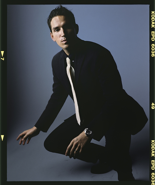 GQ-Jim Caviezel#04
